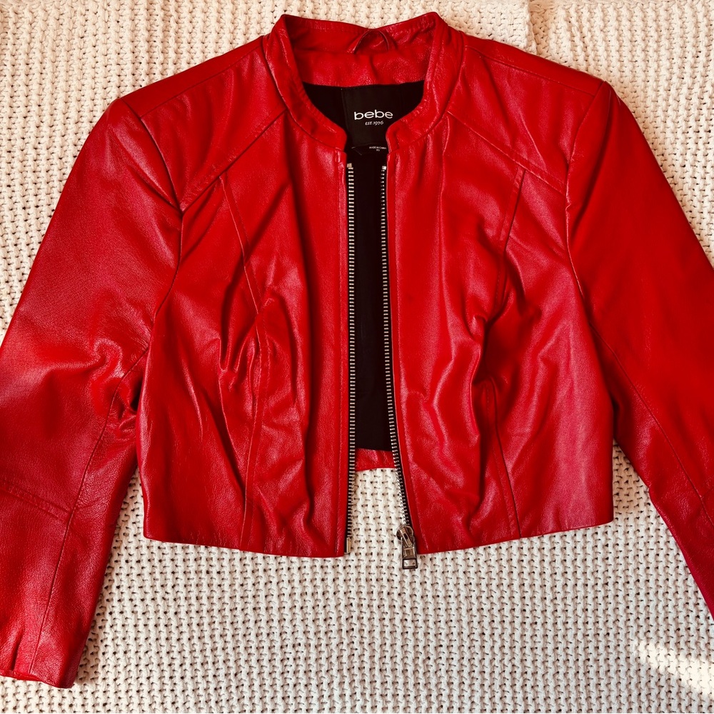 ❤️‍🔥 Bebe Red Leather Cropped Jacket – Size XS ❤️‍🔥